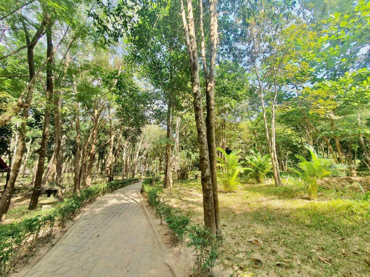 Kirirom Hillside Resort Kampong Speu Esterno foto